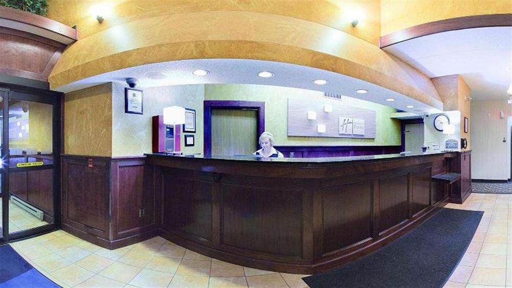 Holiday Inn Express Hotel Pittsburgh-North/Harmarville By Ihg מראה חיצוני תמונה