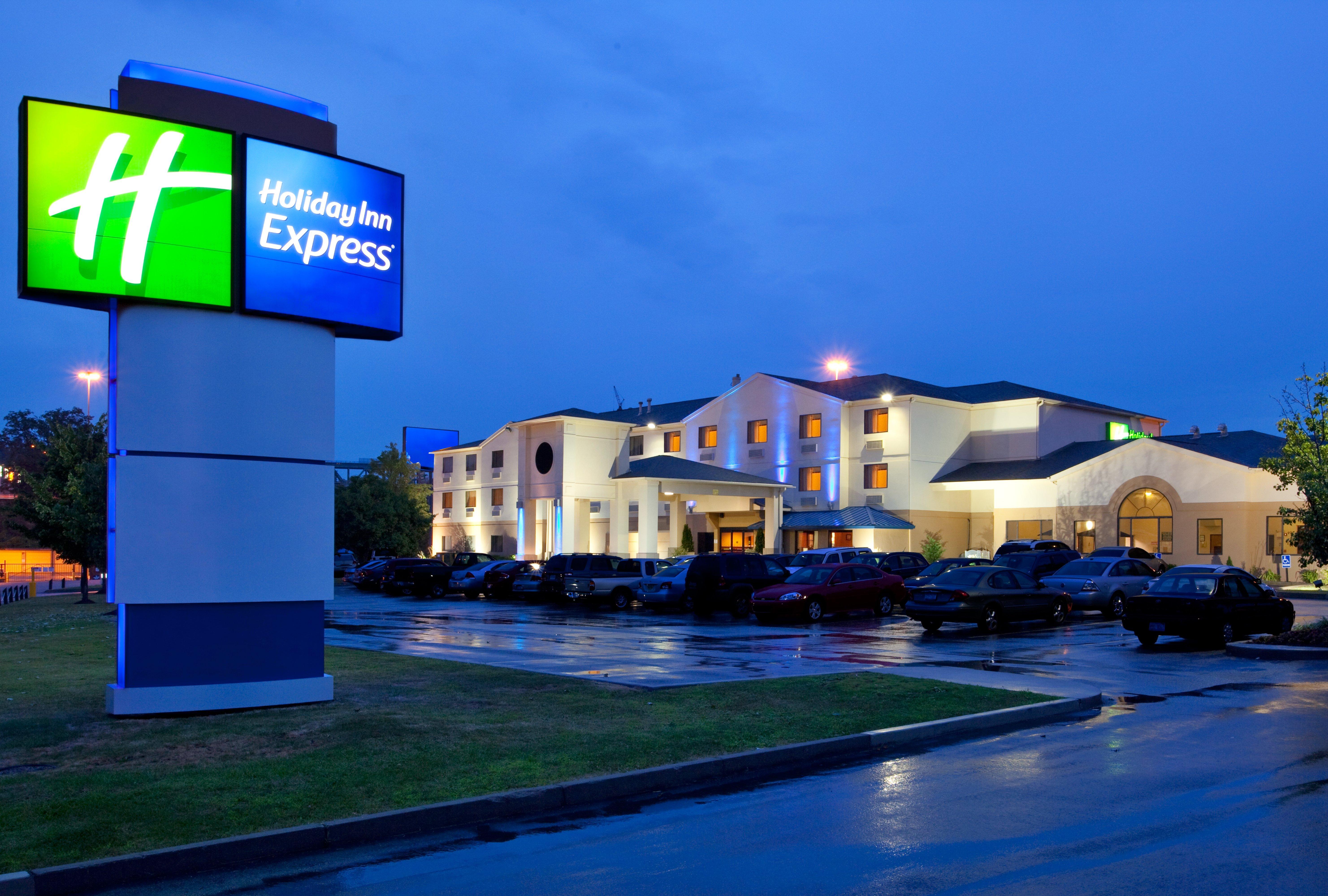 Holiday Inn Express Hotel Pittsburgh-North/Harmarville By Ihg מראה חיצוני תמונה