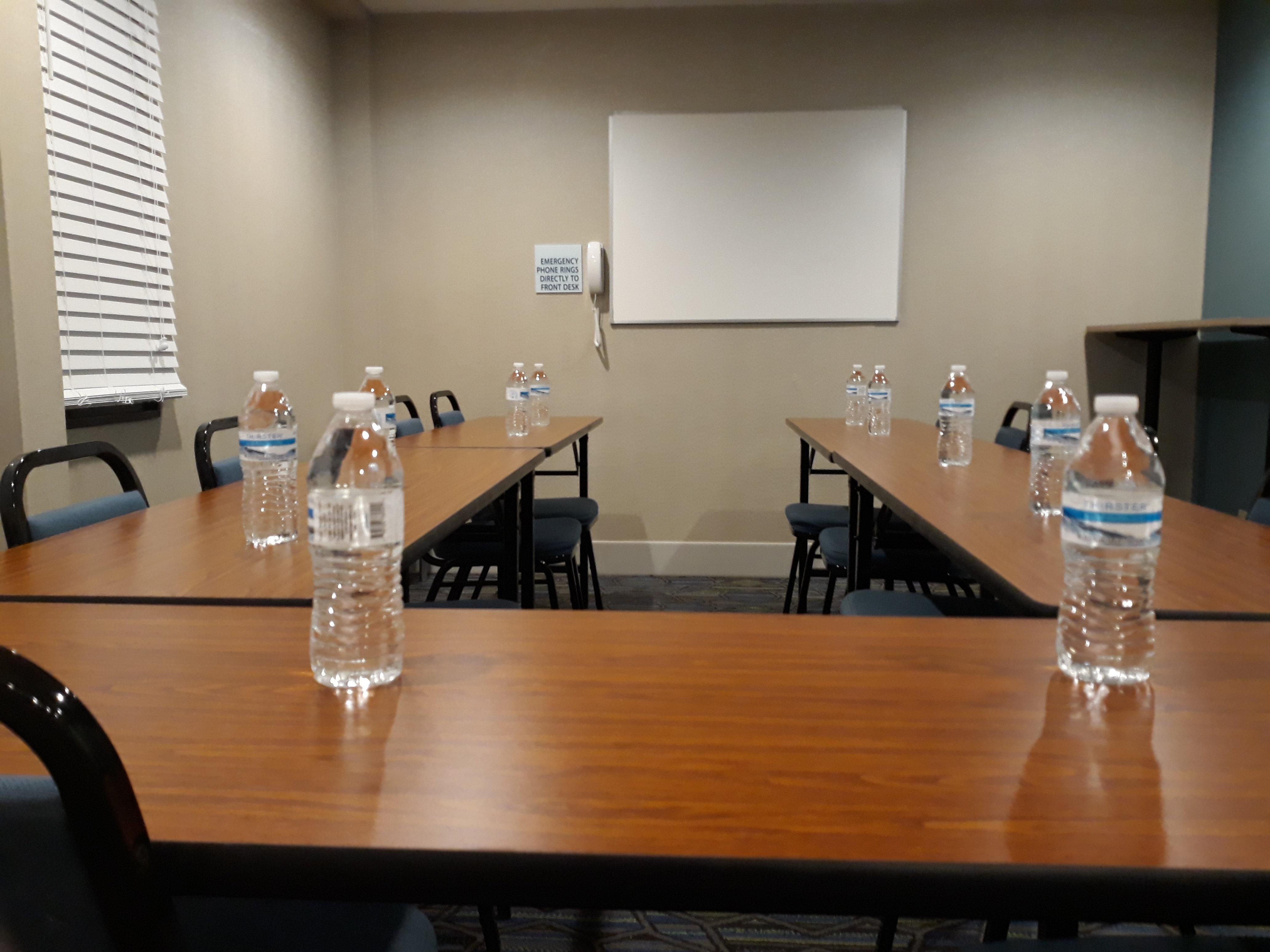 Holiday Inn Express Hotel Pittsburgh-North/Harmarville By Ihg מראה חיצוני תמונה