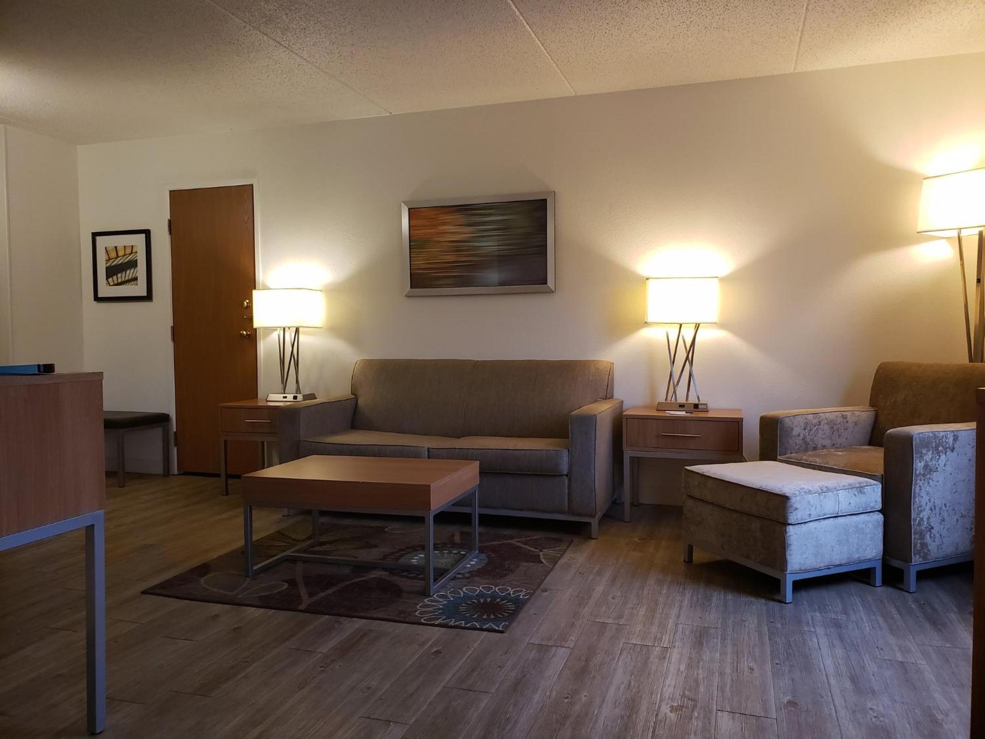 Holiday Inn Express Hotel Pittsburgh-North/Harmarville By Ihg מראה חיצוני תמונה