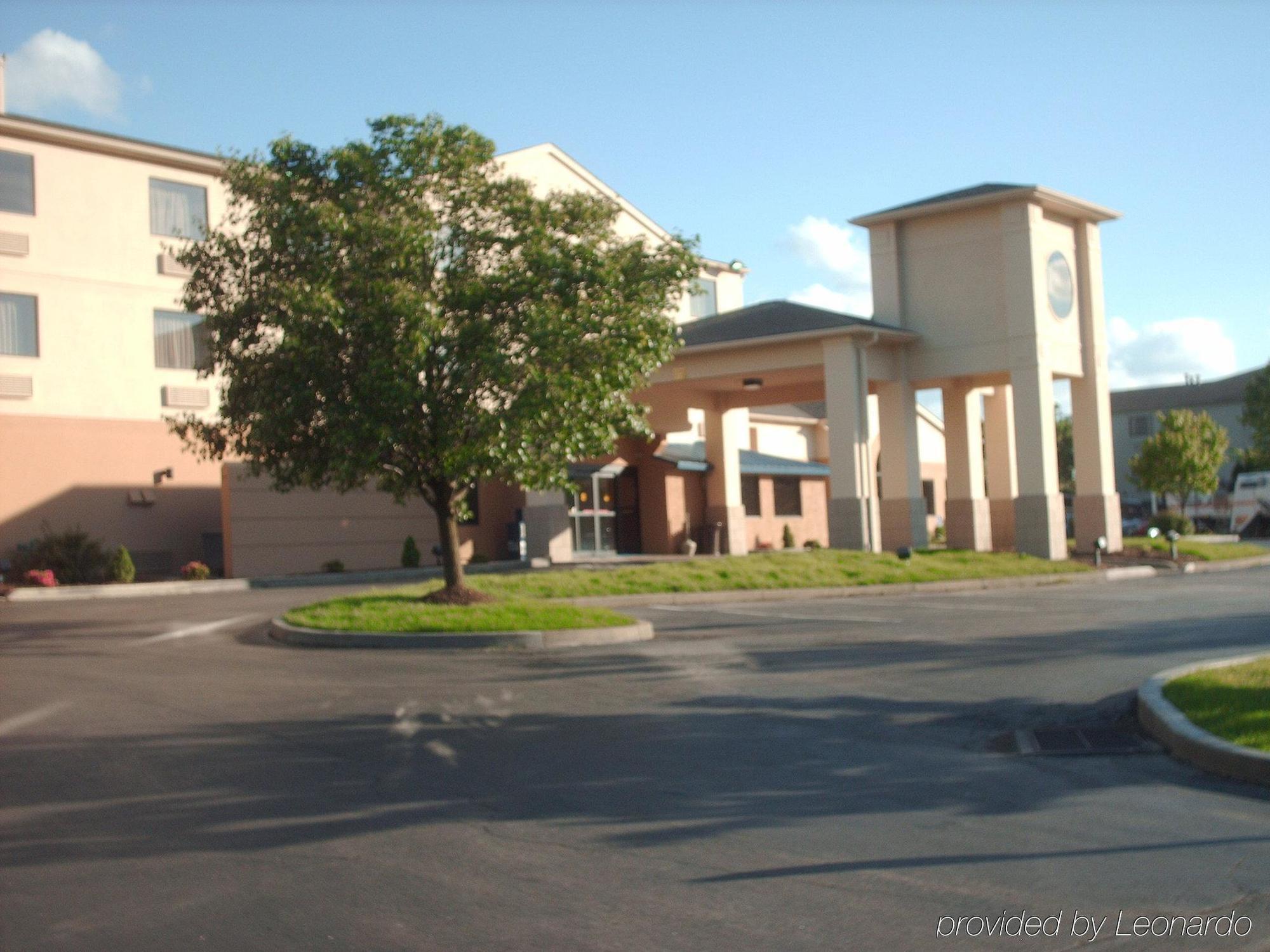 Holiday Inn Express Hotel Pittsburgh-North/Harmarville By Ihg מראה חיצוני תמונה